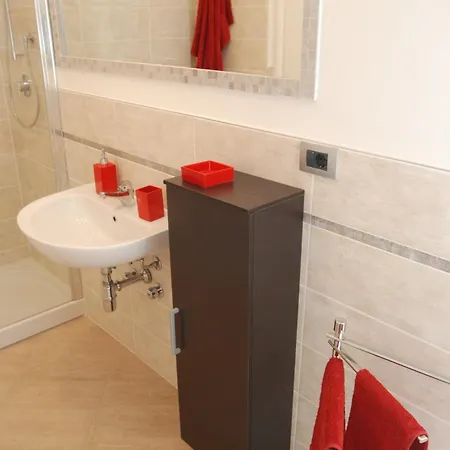 Bed and Breakfast Fiera Maglo' 3*